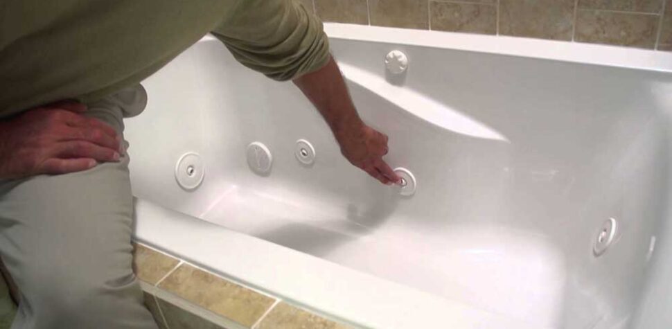 What Can I Use To Clean My Acrylic Tub, What Do I Clean My Acrylic Bathtub With